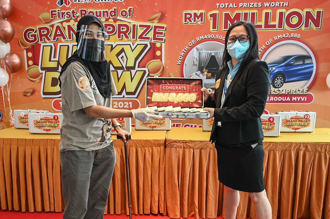 First Round of RM1Million Grand Lucky Draw