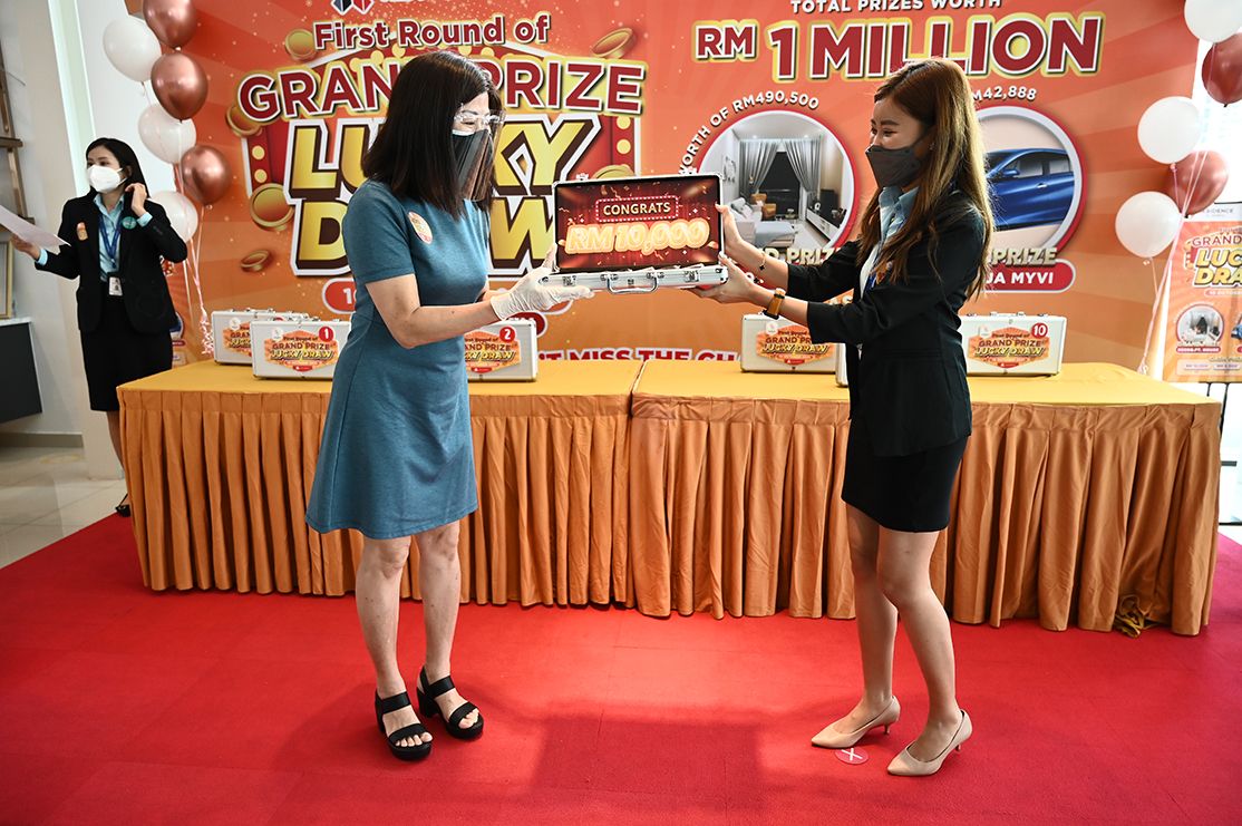 First Round of RM1Million Grand Lucky Draw